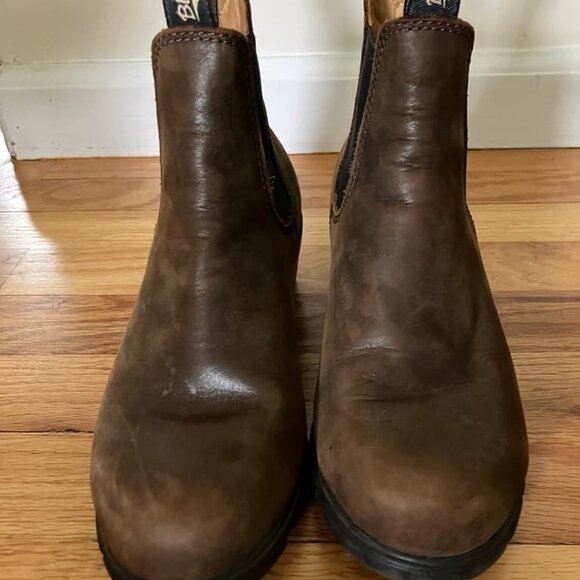 Blundstone Boots with heel - Picture 2 of 4